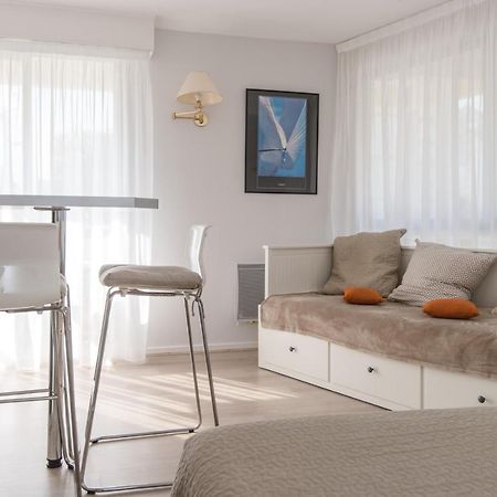 Residence Le Crystal Дінар Екстер'єр фото