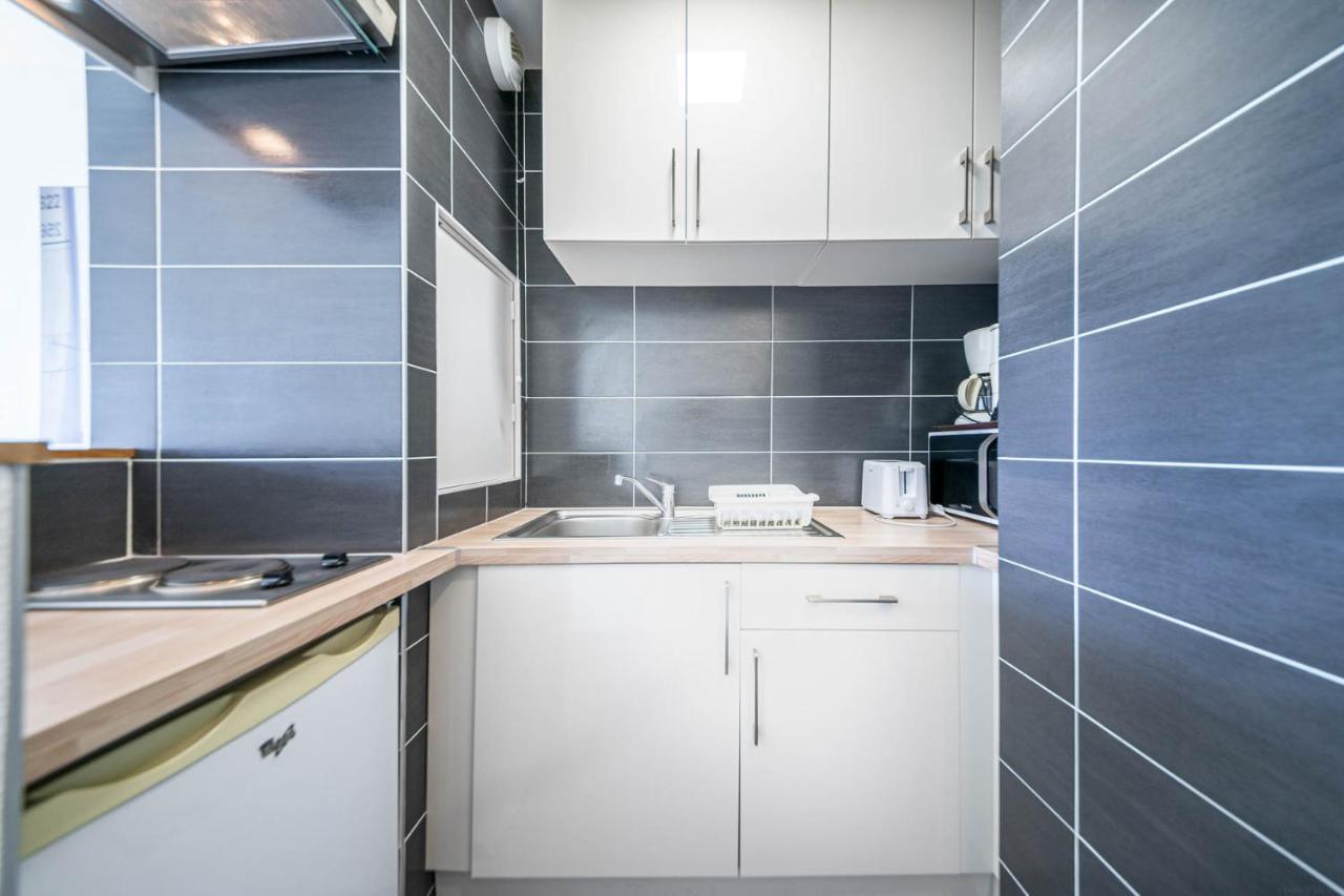 Residence Le Crystal Дінар Екстер'єр фото