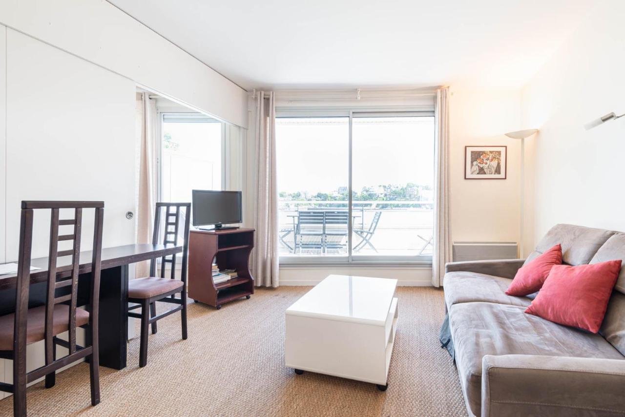 Residence Le Crystal Дінар Екстер'єр фото