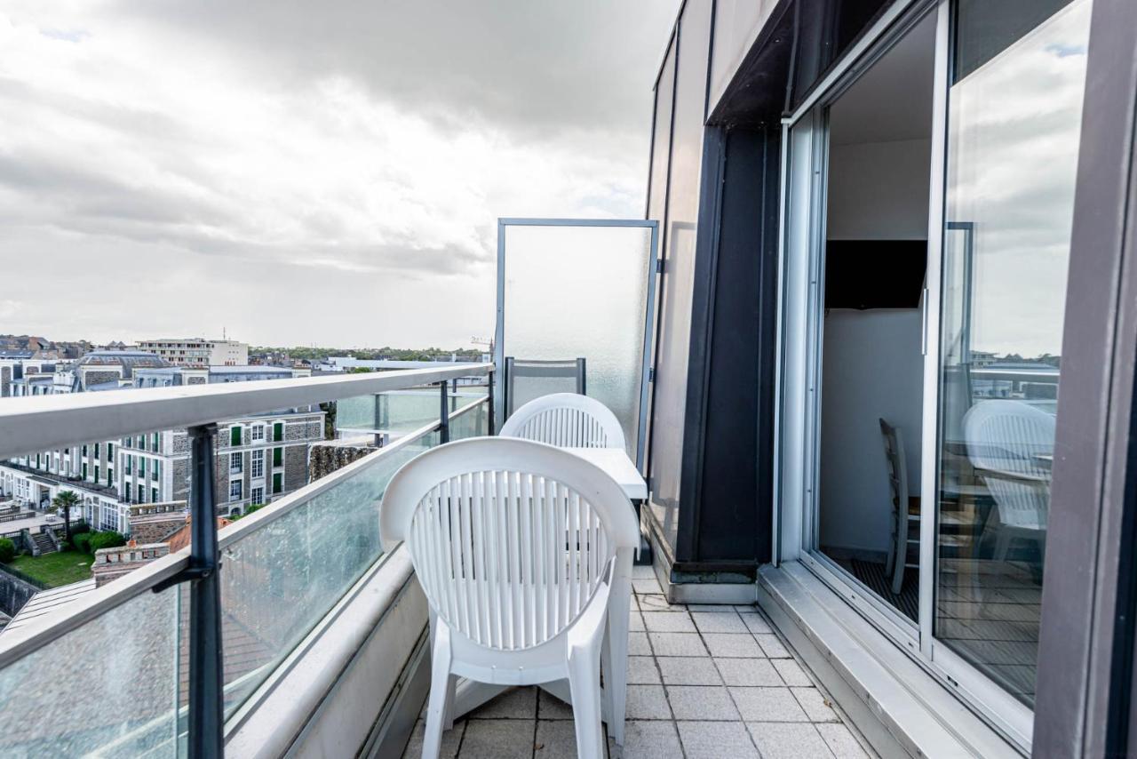 Residence Le Crystal Дінар Екстер'єр фото